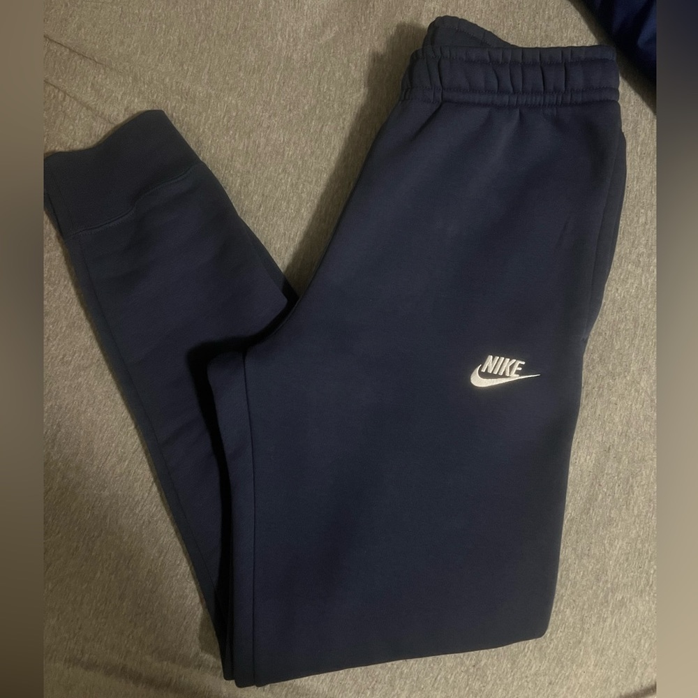Men’s Joggers **PRICE IS FIRM**